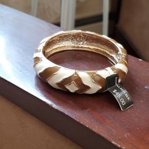 Banana Republic bracelet NWT